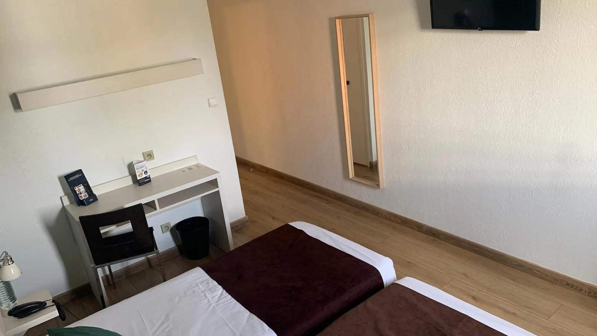 Contact Hotel Des Etats-Unis Toulouse